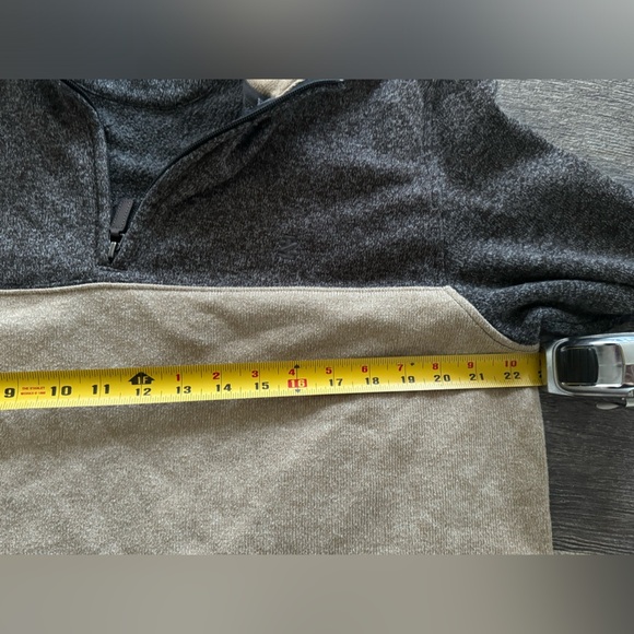 IZOD MEN'S 1/4 Zip‎ Pullover Fleece Sweater Camel Heather XL - Picture 8 of 8